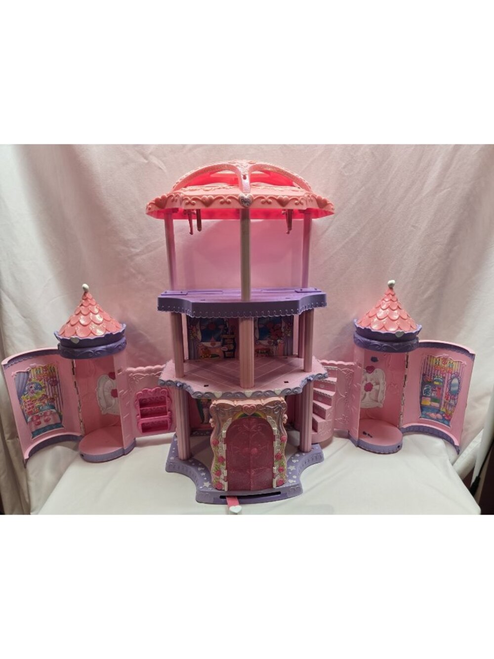 Hasbro My Little Pony Crystal Rainbow Castle Pop Up Dollhouse 2005 Vintage Pink